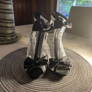 Midnight Velvet Bow Front Shootie